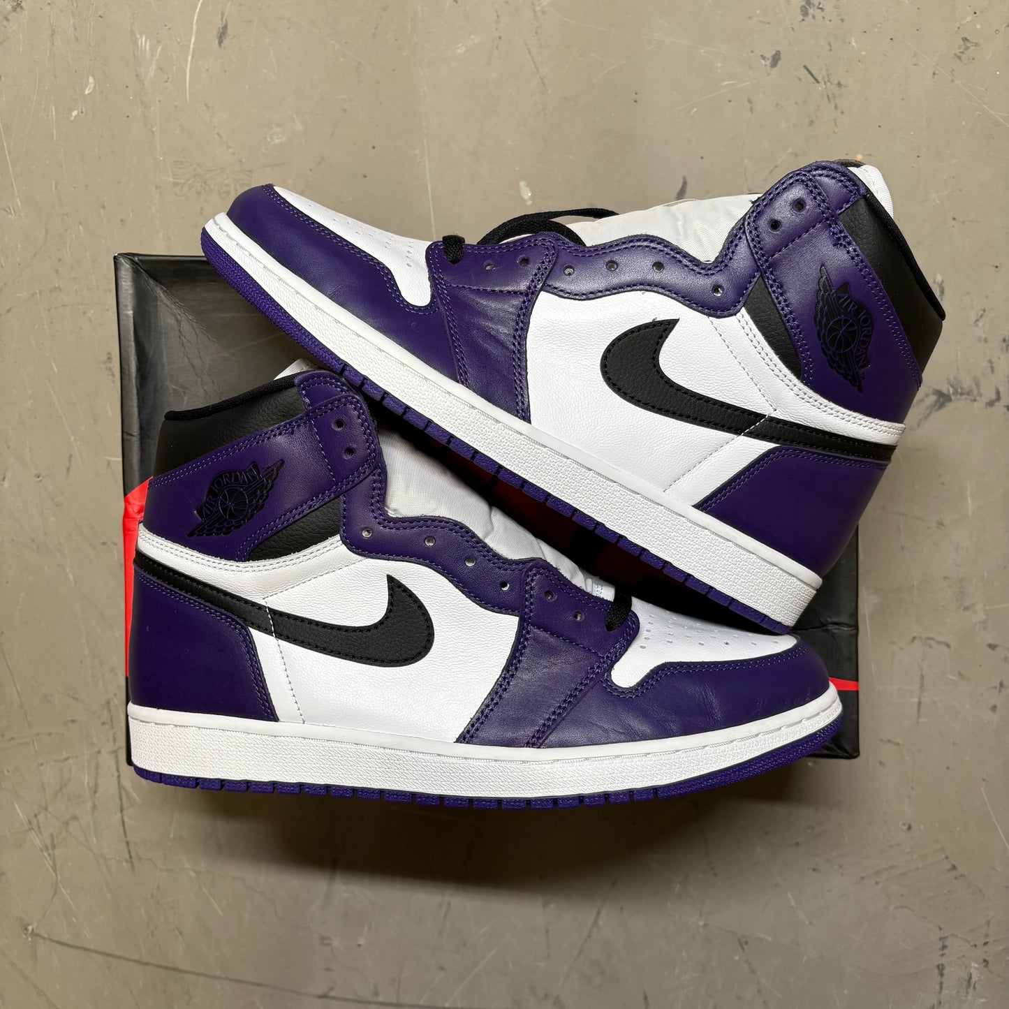 Jordan 1 Retro High Court Purple White