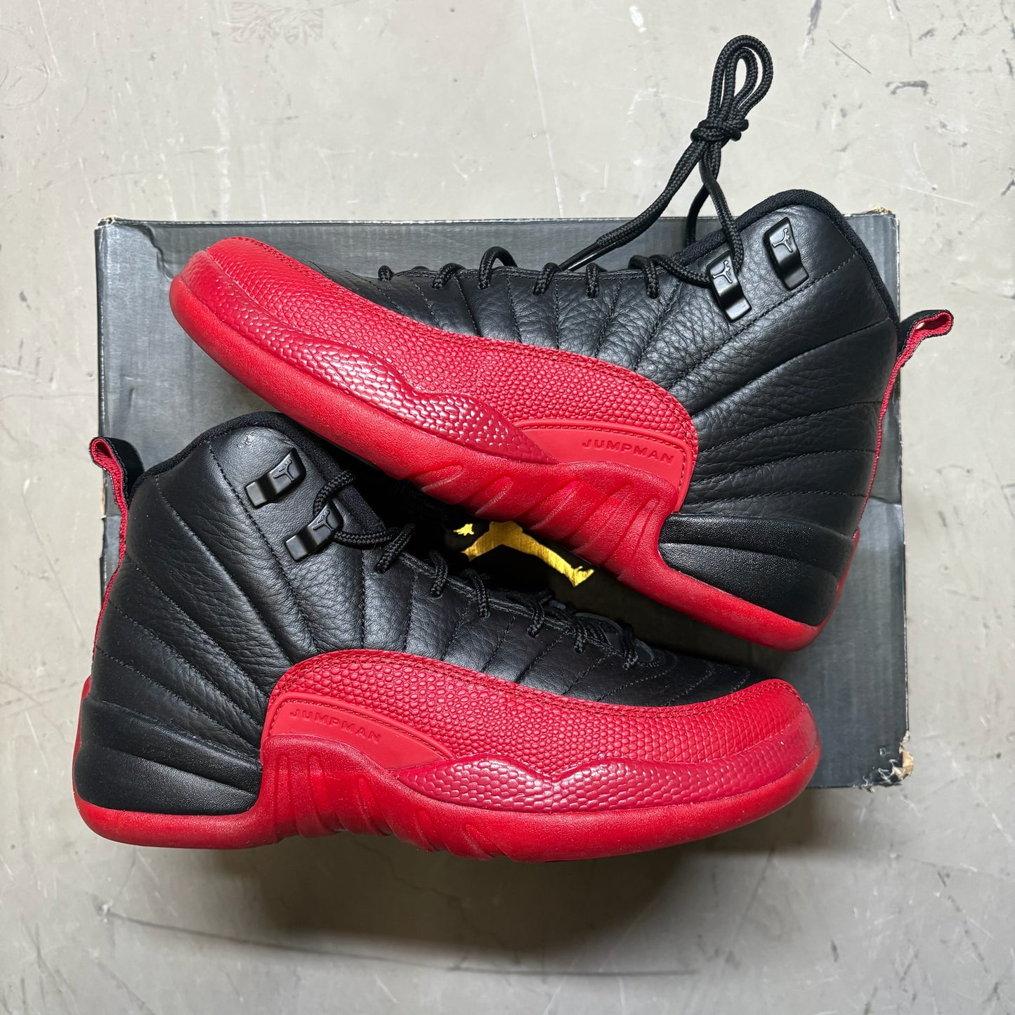 Jordan 12 Retro Flu Game (2016) (GS)