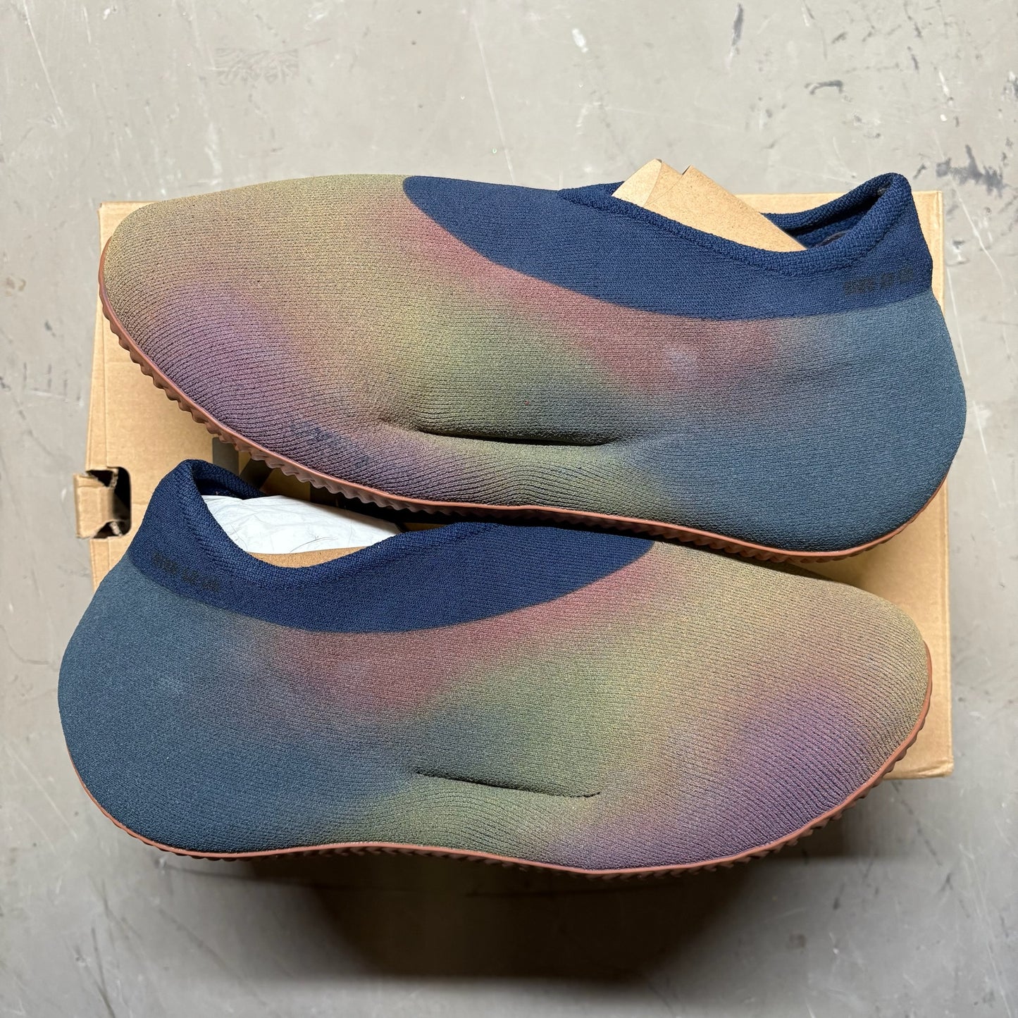 adidas Yeezy Knit RNR Fade Indigo