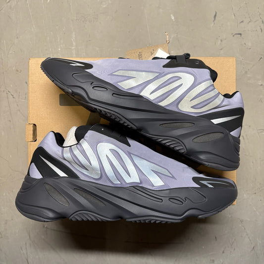 adidas Yeezy Boost 700 MNVN Geode