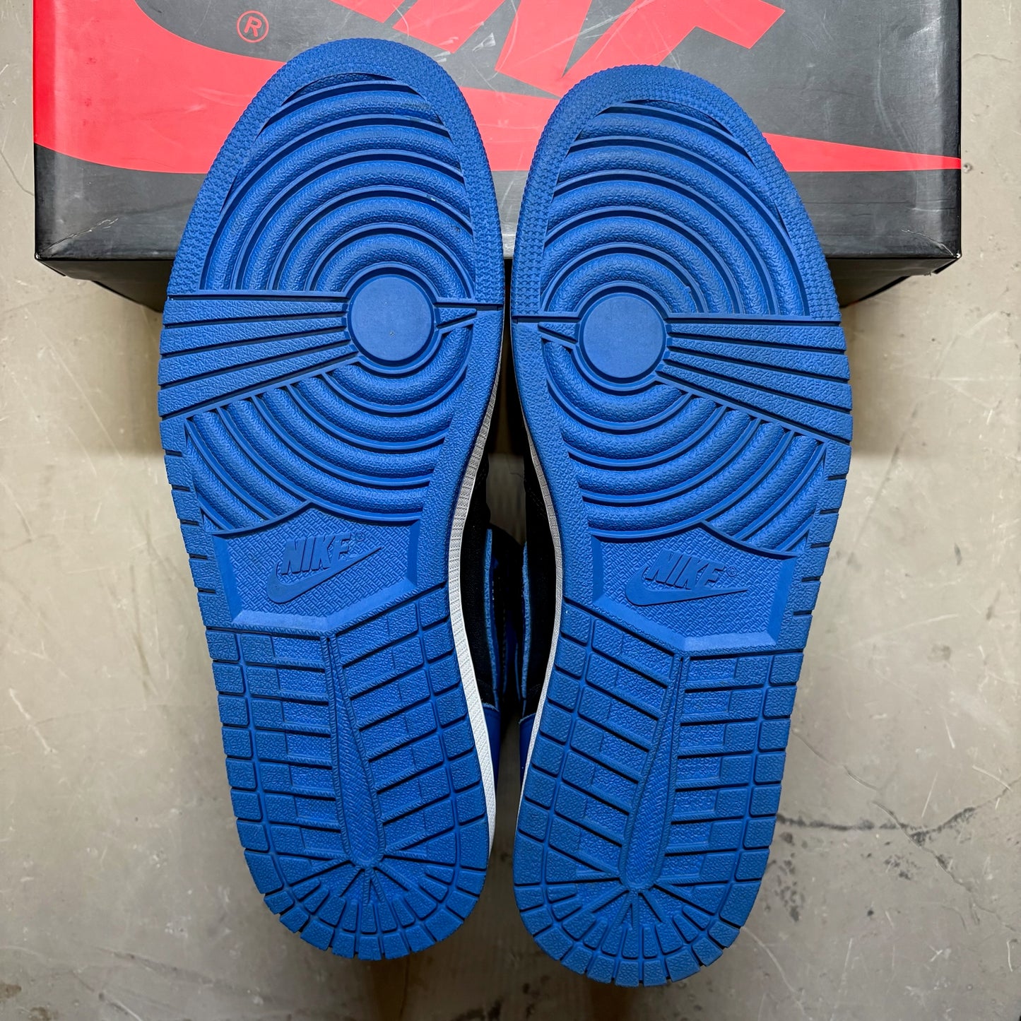 Jordan 1 Retro Royal (2017)