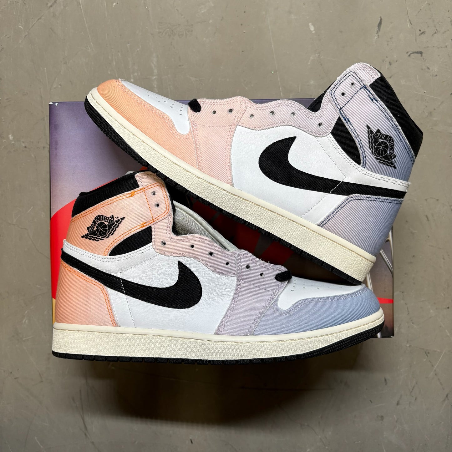 Jordan 1 Retro High OG Skyline