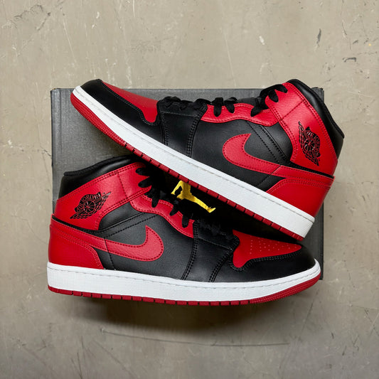 Jordan 1 Mid Banned (2020)