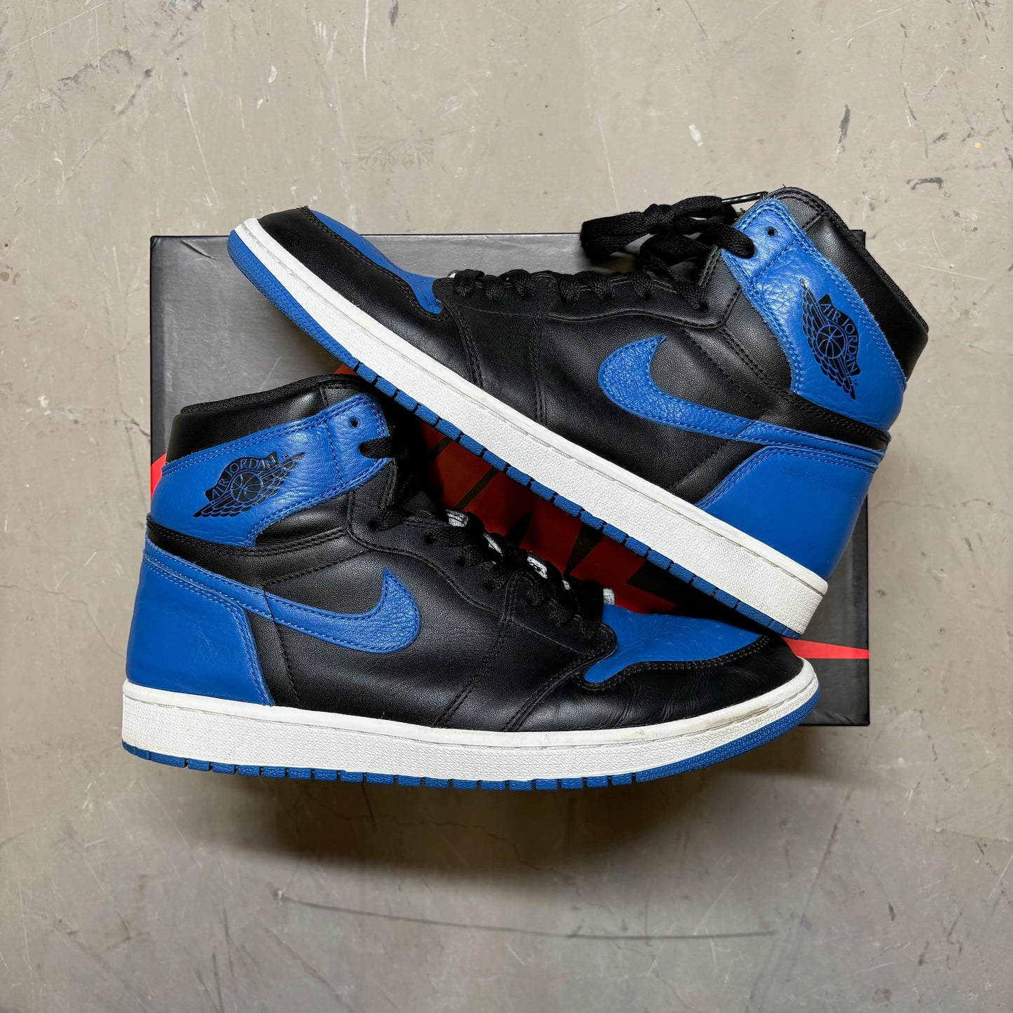 Jordan 1 Retro Royal (2017)