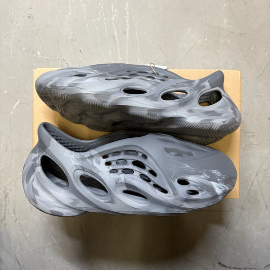 adidas Yeezy Foam RNR MX Granite