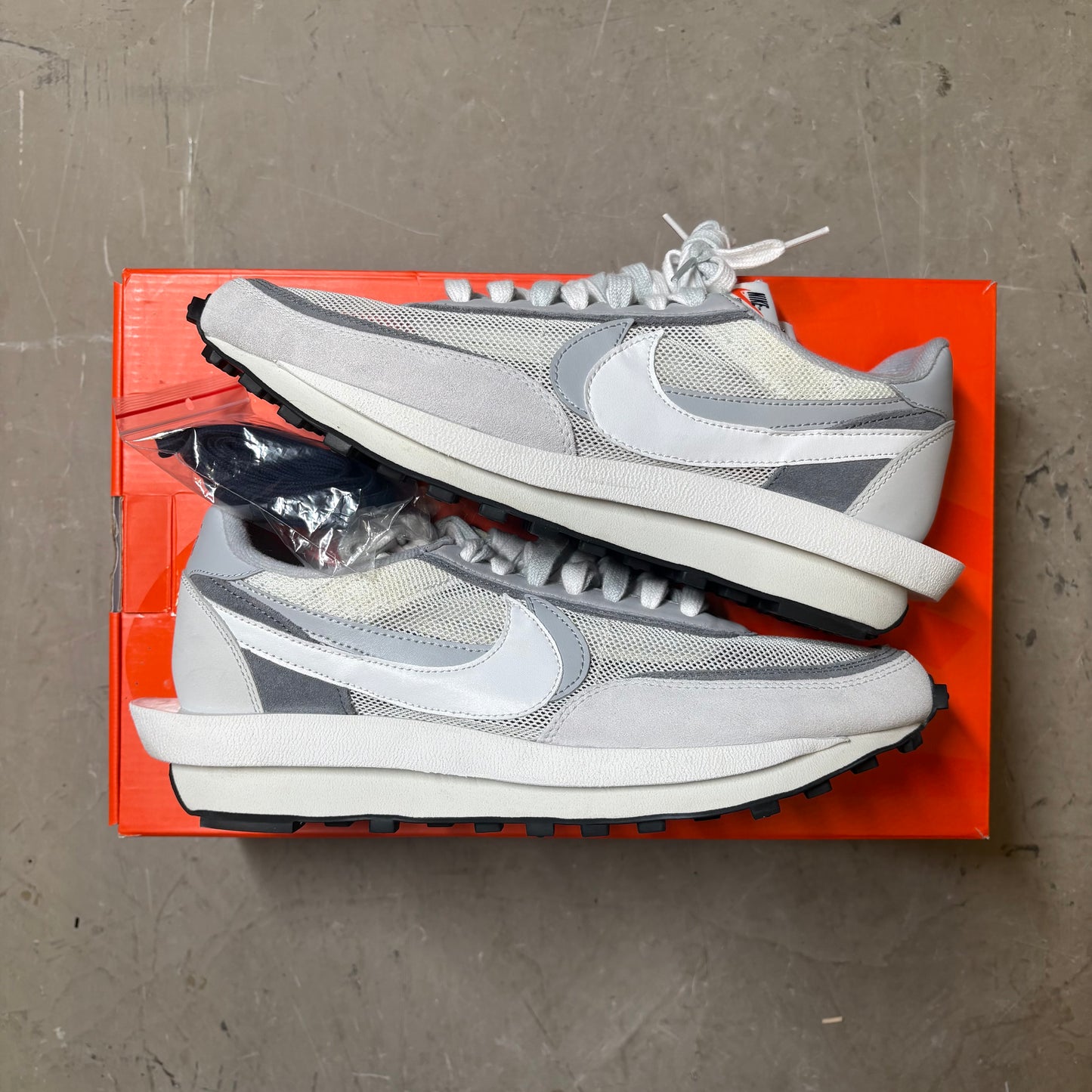 Nike LD Waffle sacai Summit White