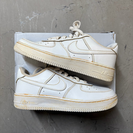 Nike Air Force 1 Low LE Triple White (GS) Custom